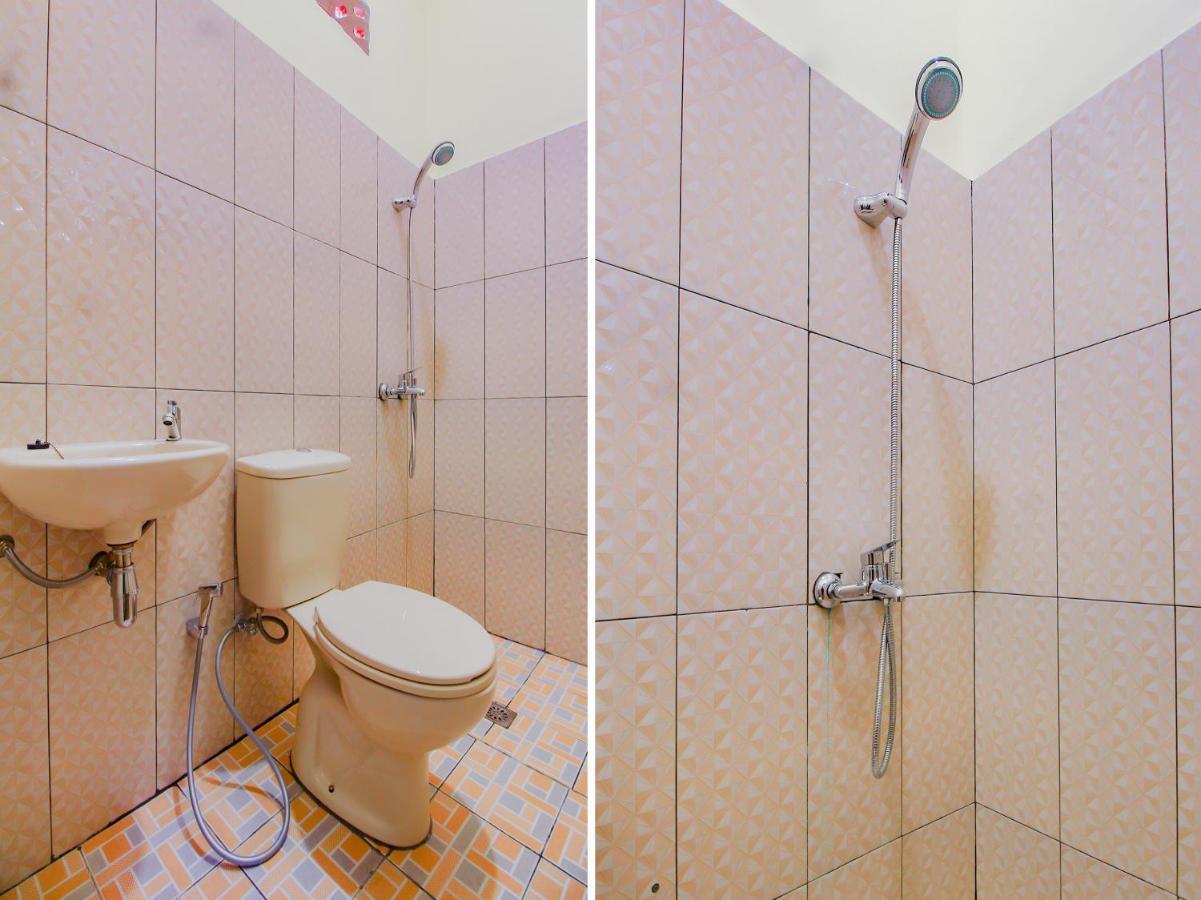 Oyo 90063 Silver Homestay Syariah Perabumulih Zewnętrze zdjęcie
